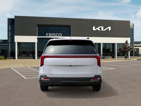 New 2026 Kia Carnival SX FWD image 5