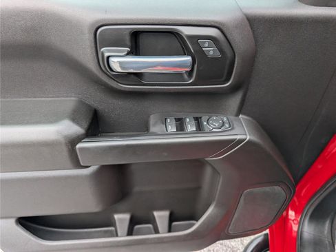 Used 2021 Chevrolet Silverado 1500 Custom w/ LPO, Dark Essentials Package image 19