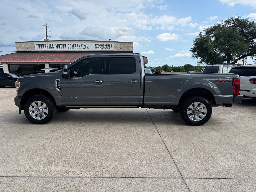 Used 2022 Ford F350 Platinum AWD/4WD image 4