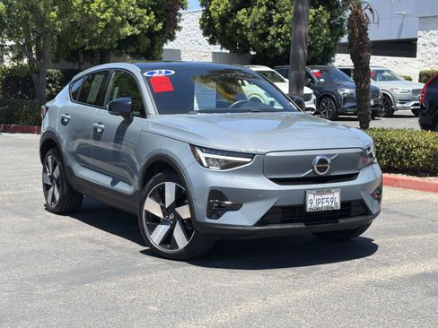Certified 2023 Volvo C40 P8 Recharge Plus w/ Climate Package AWD/4WD image 1