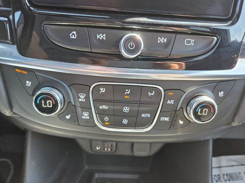 Used 2023 Chevrolet Traverse High Country AWD/4WD image 30