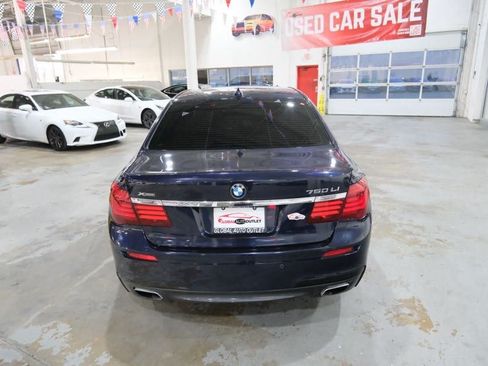 Used 2015 BMW 750Li xDrive AWD/4WD image 9