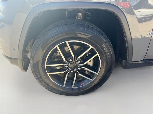 Used 2019 Jeep Grand Cherokee Trailhawk w/ Trailhawk Luxury Group image 30