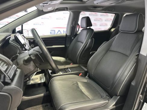 Used 2024 Honda Odyssey Elite image 11