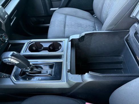 Used 2019 Ford F150 XLT w/ Equipment Group 302A Luxury AWD/4WD image 21