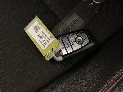 Used 2022 Ford Explorer ST-Line image 19