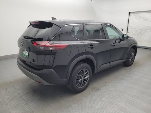 Used 2023 Nissan Rogue S FWD image 9