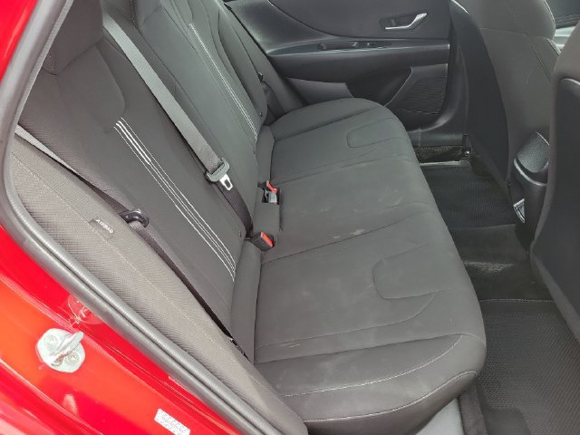 Used 2024 Hyundai Elantra SEL FWD image 20