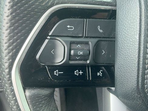 Used 2024 Toyota Tundra Platinum AWD/4WD image 18