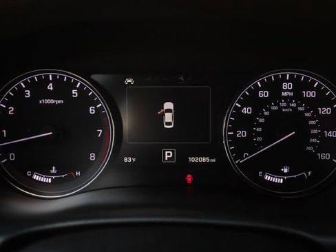 Used 2017 Genesis G80 3.8 w/ Option Group 02 AWD/4WD image 43