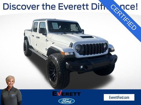 Used 2026 Jeep Gladiator Sport AWD/4WD image 1