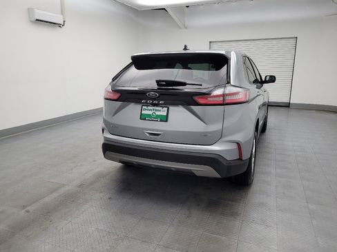 Used 2022 Ford Edge SEL image 7