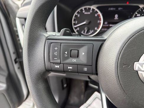Certified 2024 Nissan Rogue SV AWD/4WD image 57