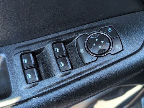 Used 2022 Ford Edge SEL w/ Convenience Package image 17