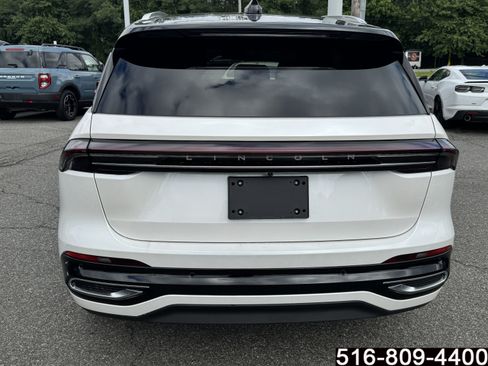 Used 2026 Lincoln Nautilus Reserve AWD/4WD image 6