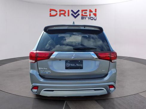 Used 2022 Mitsubishi Outlander GT AWD/4WD image 6