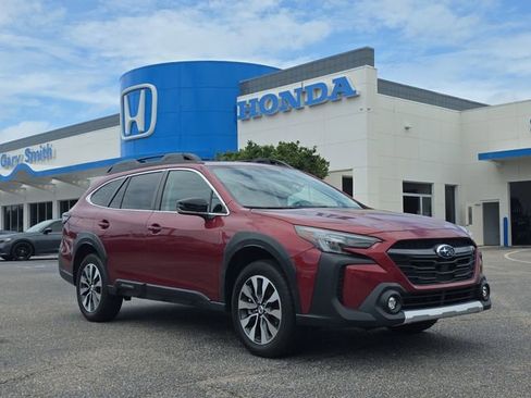 Used 2024 Subaru Outback Limited AWD/4WD image 2