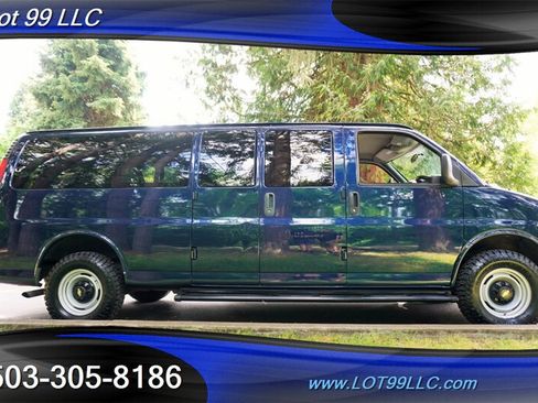 Used 2001 Chevrolet Express 3500 Extended Passenger w/ Convenience Pkg RWD image 8