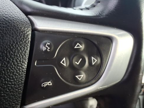 Used 2019 GMC Acadia SLT image 17