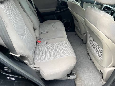 Used 2012 Toyota RAV4 FWD w/ Upgrade Value Pkg image 24