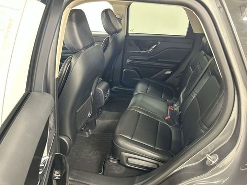 Used 2023 Lincoln Corsair AWD image 20