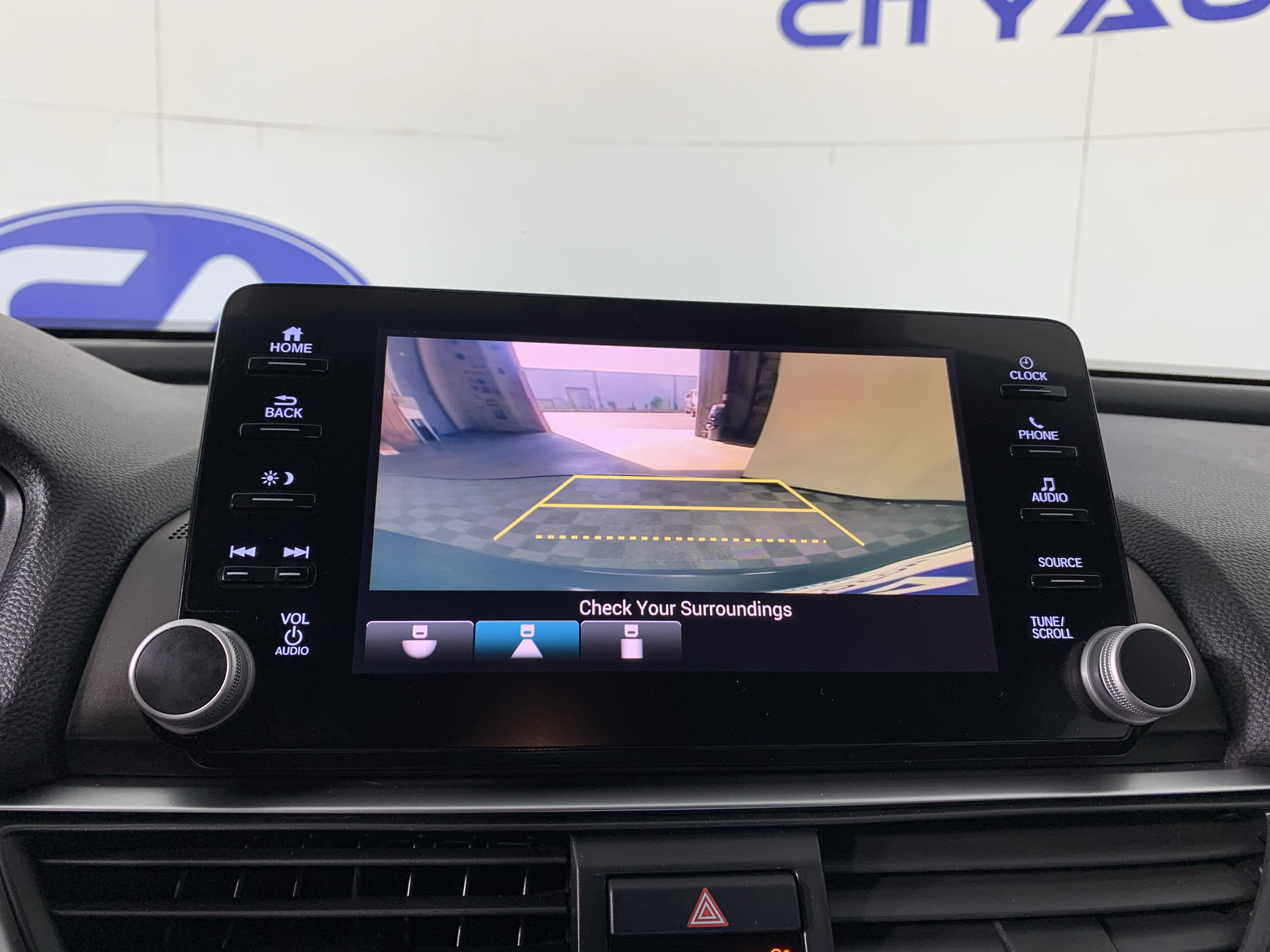 Used 2018 Honda Accord Sport image 25