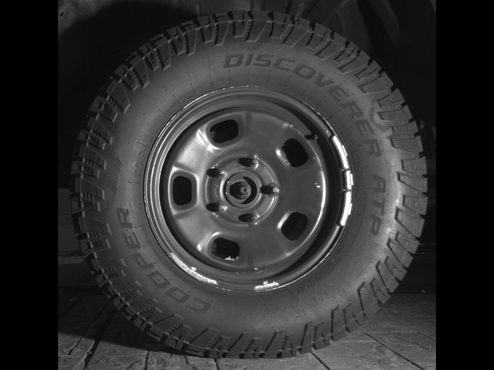 Used 2016 RAM 1500 Tradesman w/ Popular Equipment Group AWD/4WD image 23