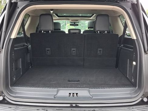 Used 2022 Ford Expedition Max XLT AWD/4WD image 31