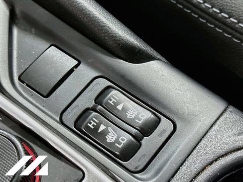 Used 2021 Subaru Forester Premium AWD/4WD image 21