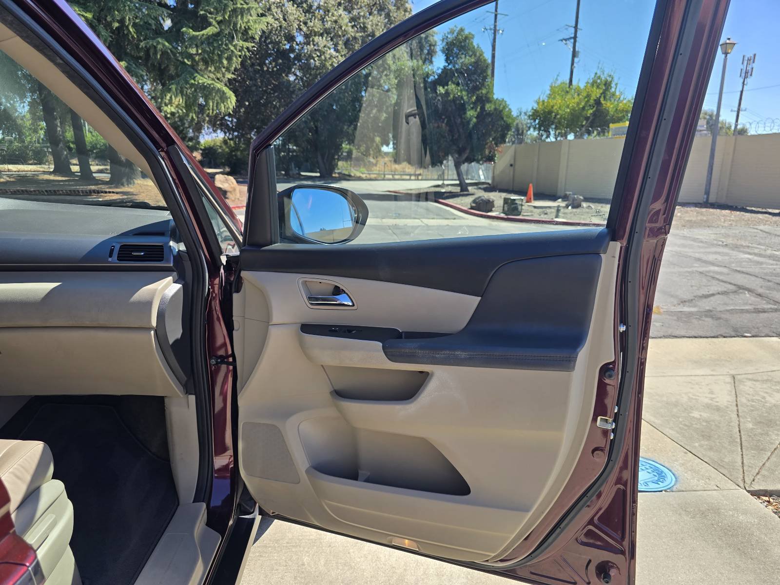 Used 2015 Honda Odyssey EX-L image 15