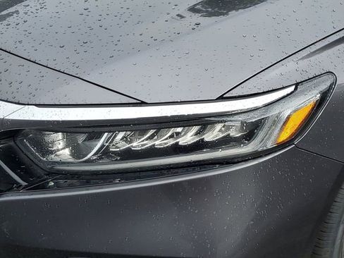 Used 2020 Honda Accord LX image 9