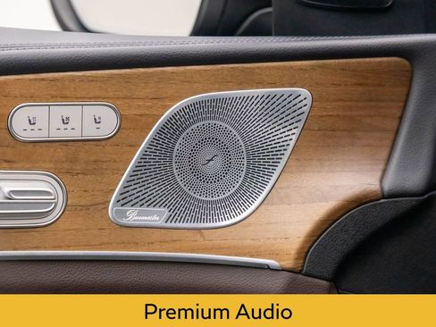 Used 2021 Mercedes-Benz GLS 450 4MATIC image 13