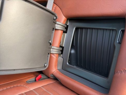 Used 2024 GMC Sierra 3500 Denali Ultimate AWD/4WD image 29