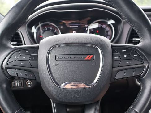 Used 2019 Dodge Challenger SXT RWD image 15