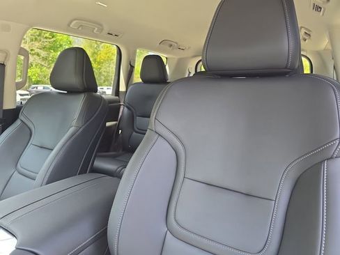 New 2026 Nissan Armada SV RWD image 22