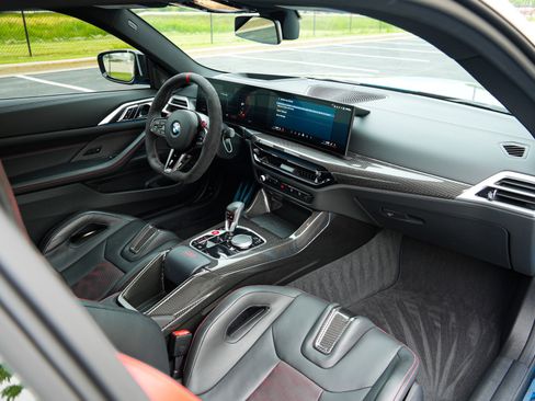 Used 2025 BMW M4 CS AWD/4WD image 22