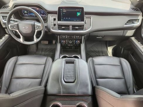 Used 2024 Chevrolet Tahoe Z71 w/ Luxury Package AWD/4WD image 26