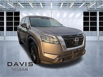 Used 2024 Nissan Pathfinder S