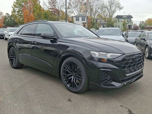 New 2026 Audi SQ8 Prestige image 10