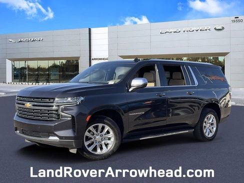 Used 2024 Chevrolet Suburban Premier RWD image 1