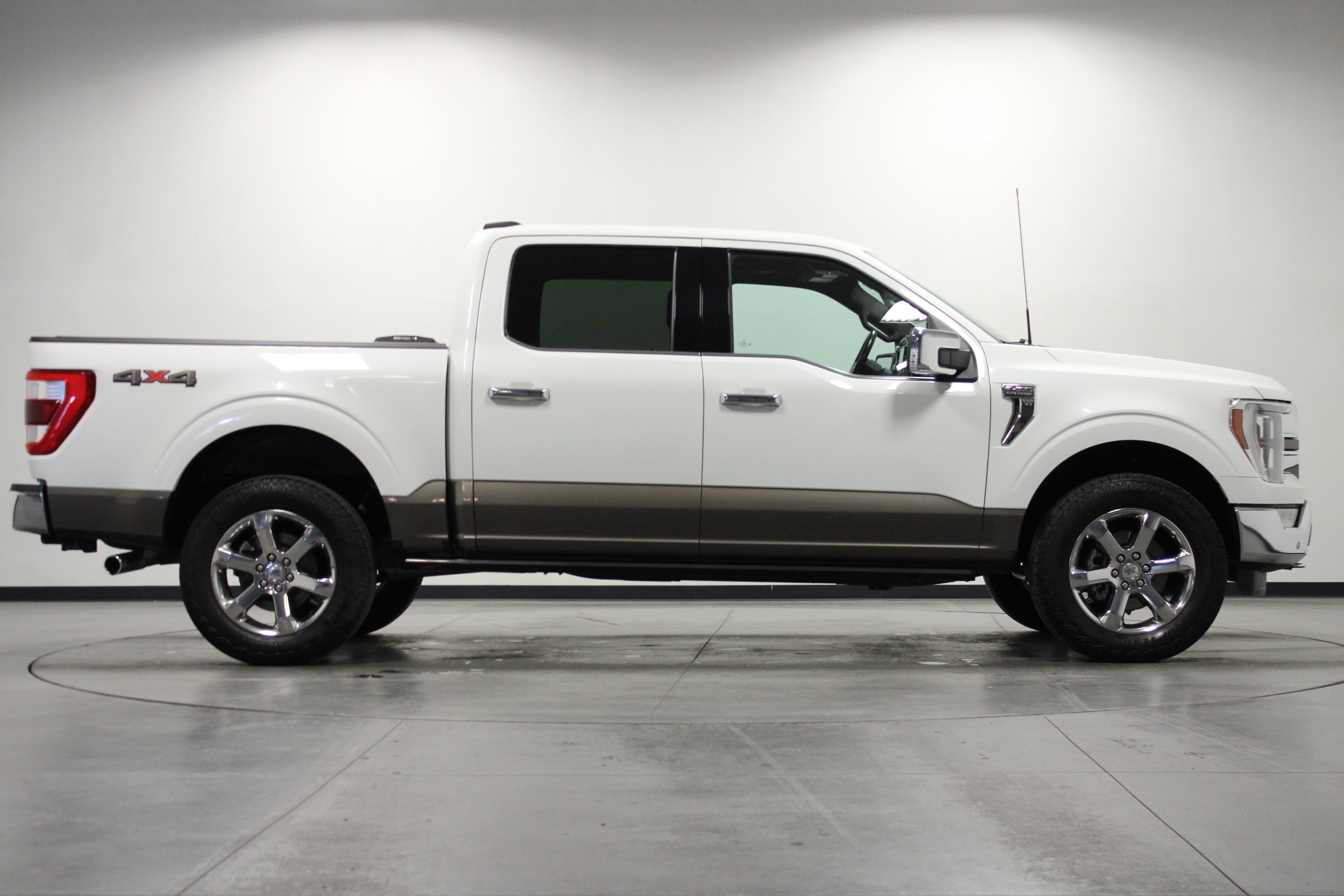 Used 2023 Ford F150 King Ranch w/ Equipment Group 601A High AWD/4WD image 3