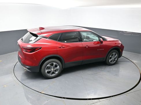 Used 2025 Chevrolet Blazer LT image 14