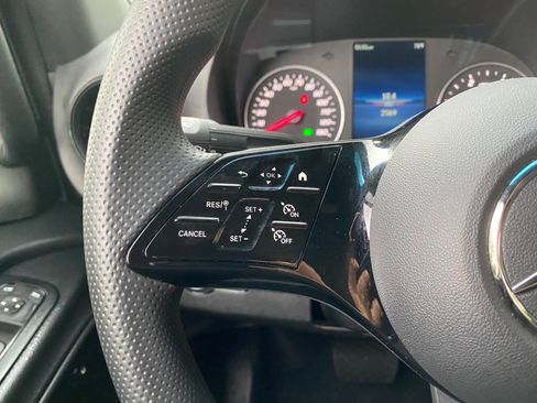 Used 2025 Mercedes-Benz Sprinter 2500 image 50