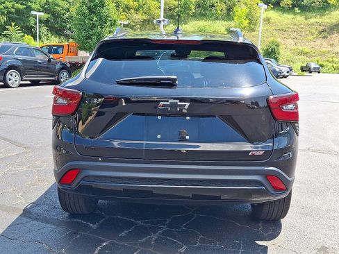 Used 2024 Chevrolet Trax RS w/ Driver Confidence Package FWD image 5