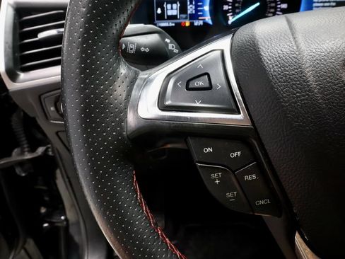 Certified 2024 Ford Edge ST-Line AWD/4WD image 28