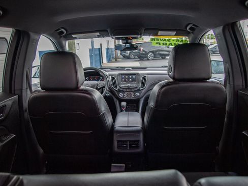 Used 2023 Chevrolet Equinox RS w/ LPO, Floor Liner Package FWD image 29