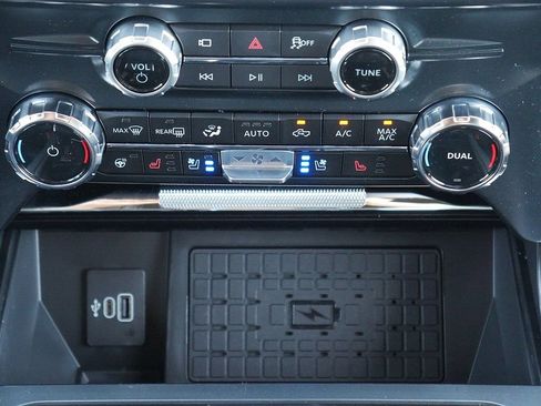 New 2026 Ford F150 Platinum w/ Equipment Group 702A High AWD/4WD image 23