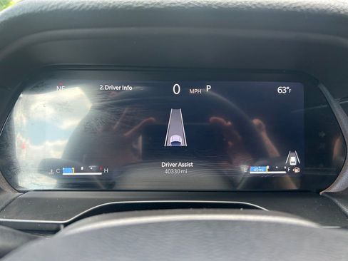 Used 2024 Jeep Grand Cherokee Altitude image 16