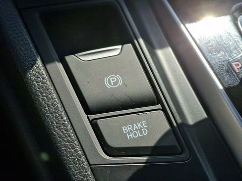 Used 2019 Honda CR-V LX image 22