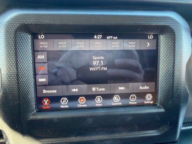 Used 2022 Jeep Wrangler Sport AWD/4WD image 21